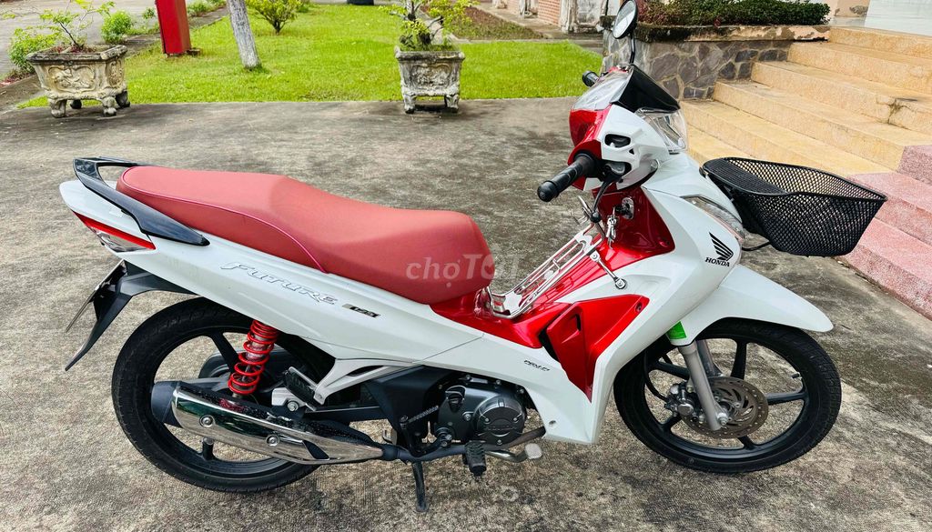 Do nhà nhiều xe nên muốn để lại ai có nhu cầu!. Mua bán Xe máy tại Thành phố Bến Tre Bến Tre được đăng bởi nguyễn thanh hình 1