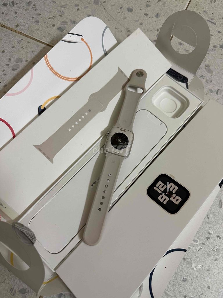 Apple Watch SE2 40mm zin nguyên con giá tốt. Mua bán Thiết bị đeo thông minh tại Quận 4 Tp Hồ Chí Minh được đăng bởi Phạm Duy Luân hình 1
