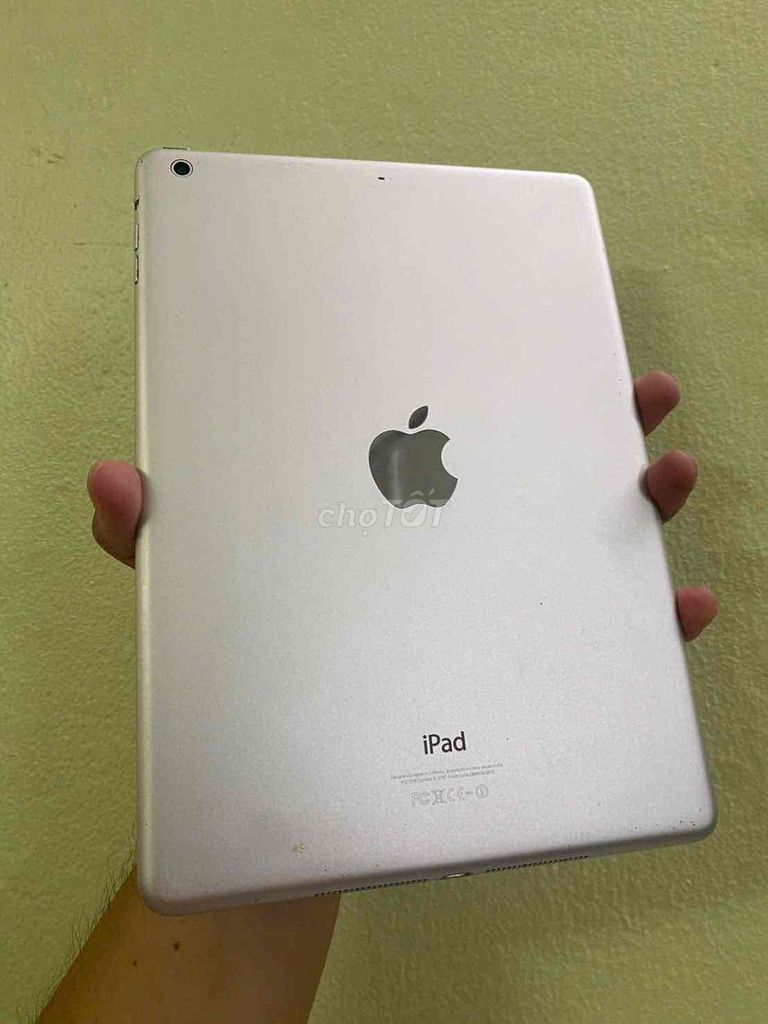 Apple iPad Air 32GB Wifi Mỏng đẹp. Mua bán Máy tính bảng tại Quận Ninh Kiều Cần Thơ được đăng bởi Phúc Nguyễn hình 1