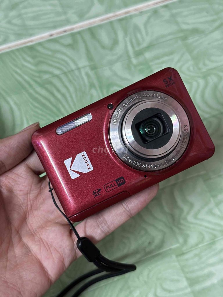 Máy ảnh Kodak Pixpro FZ55 Đỏ. Mua bán Máy ảnh, Máy quay tại Thành phố Thủ Đức Tp Hồ Chí Minh được đăng bởi Phạm Hoàng Minh hình 1