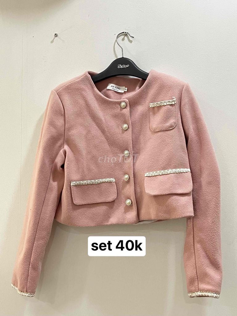 Áo khoác nữ vải dạ size S. Mua bán Quần áo tại Quận Gò Vấp Tp Hồ Chí Minh được đăng bởi Huynh Phan Tien Dat hình 1