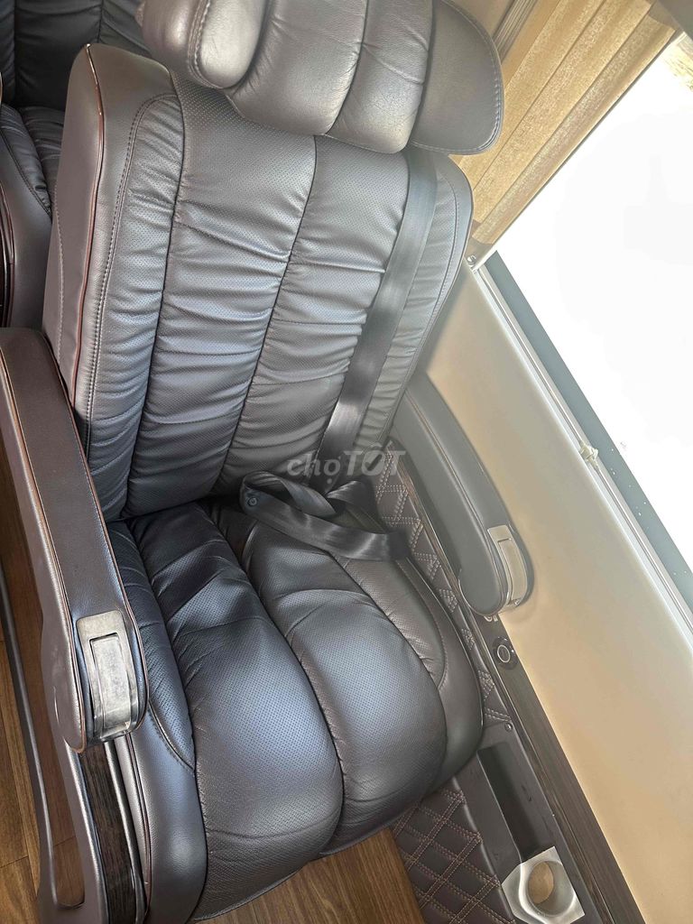 Ford Transit 2019 kingdongLimousine - 14000 km. Mua bán Ô tô tại Quận Long Biên Hà Nội được đăng bởi Nguyễn Văn Tuấn hình 11