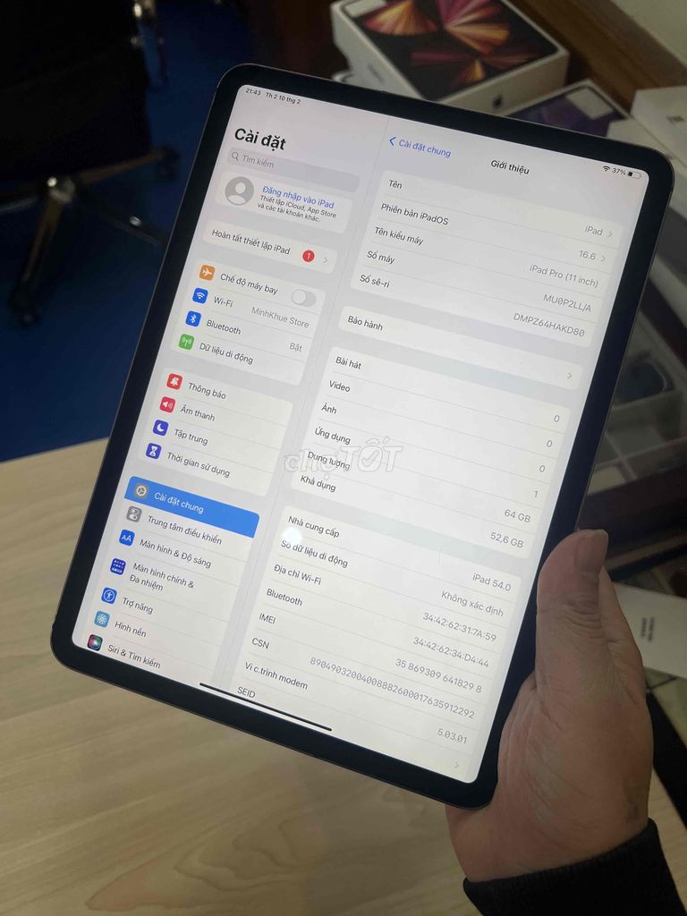 iPad Pro 11 inch 2018 64GB 4g pin 96