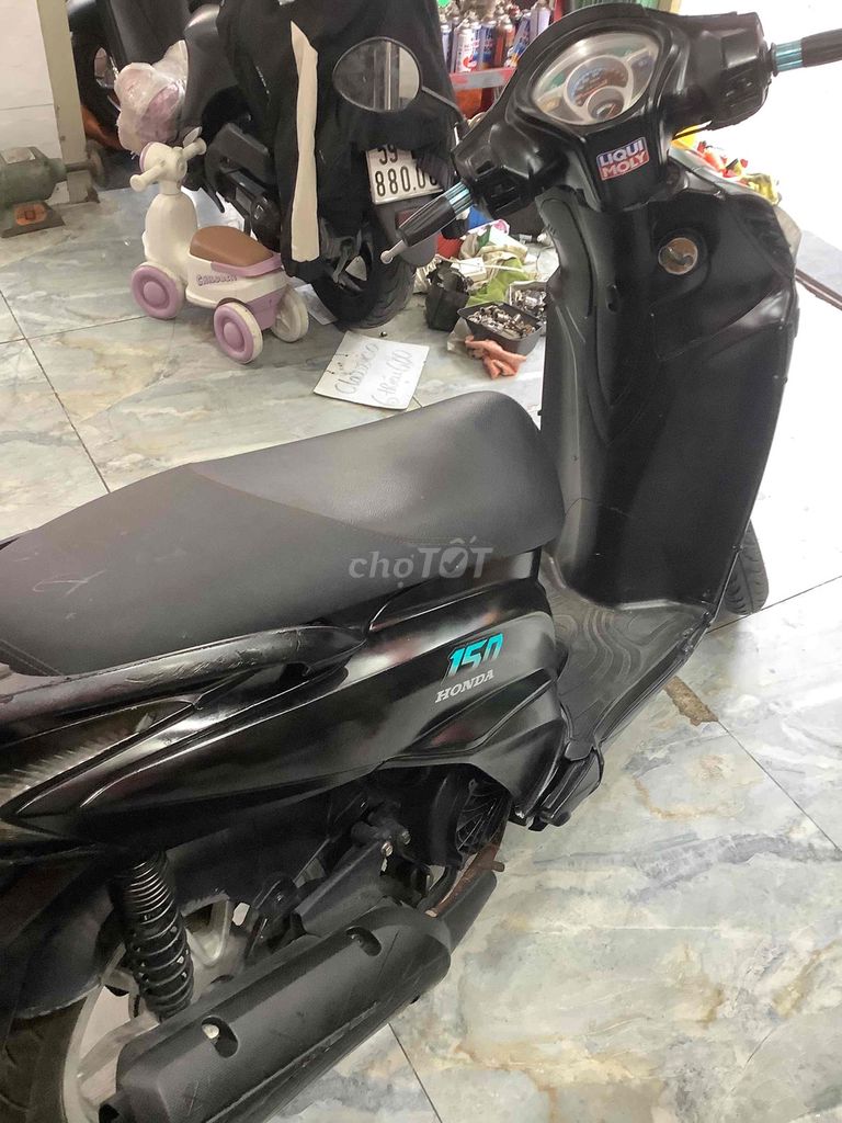 Kymco Fi 125 đời 2012 Đen xe biển TP. Mua bán Xe máy tại Quận Bình Tân Tp Hồ Chí Minh được đăng bởi Son hình 5