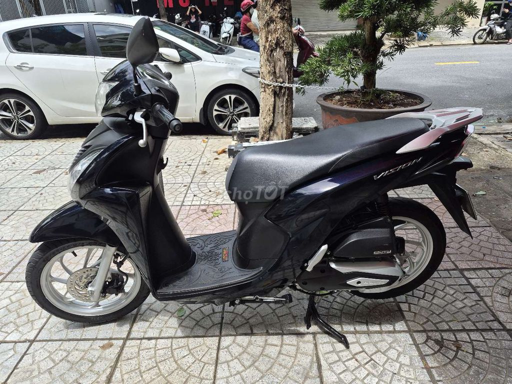 Honda Vision 2024 черный