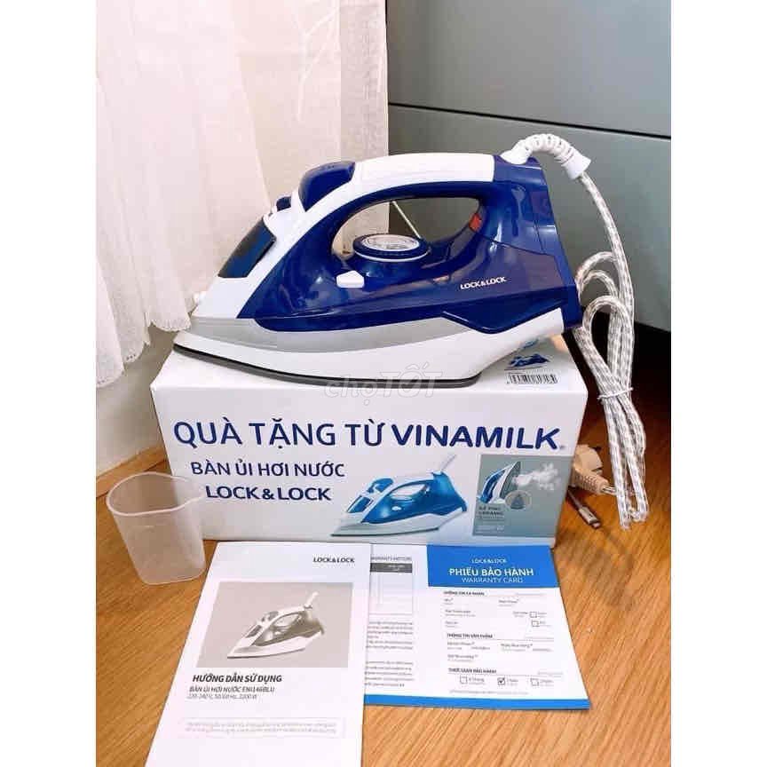 Bàn ủi hơi nước Lock&Lock Xanh trắng 2200W. Mua bán Nội thất, đồ gia dụng khác tại Quận Bình Thuỷ Cần Thơ được đăng bởi Hà Quang Thoại hình 1