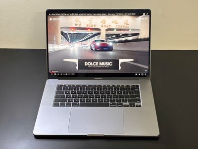 Macbook Pro 2019 16in + TouchBar Vga Pro 5300M 4gb. Mua bán Laptop tại Quận Gò Vấp Tp Hồ Chí Minh được đăng bởi Duy Lê
