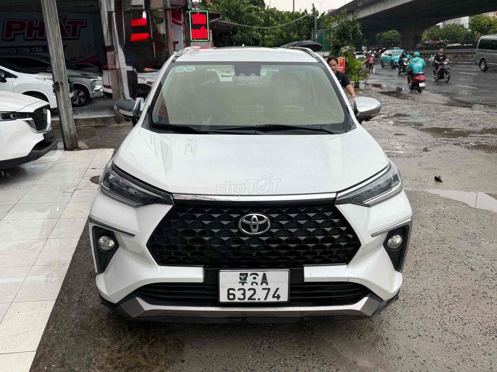 Toyota Veloz Cross 2022 Top Trắng Nhập khẩu