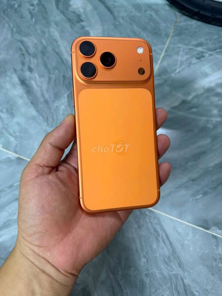 Apple iPhone 17 Pro Max 256GB Cam 98.5%. Mua bán Điện thoại tại Quận Bình Thạnh Tp Hồ Chí Minh được đăng bởi Hoàng Giang hình 1