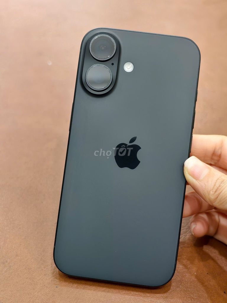 Iphone 16 128gb bản Quốc Tế Nhật màu Đen 98%. Mua bán Điện thoại tại Quận Đống Đa Hà Nội được đăng bởi Hn Store hình 1