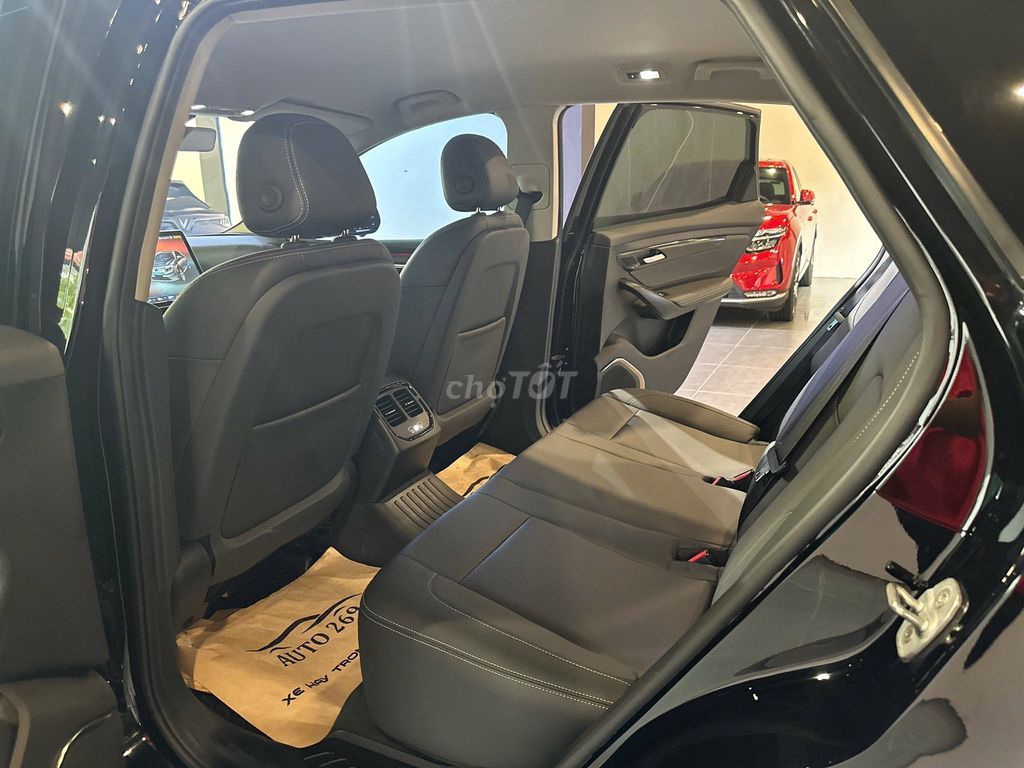 VinFast VF8 2023 Plus - 43000 km. Mua bán Ô tô tại Quận Long Biên Hà Nội được đăng bởi Phạm Văn Phước hình 6