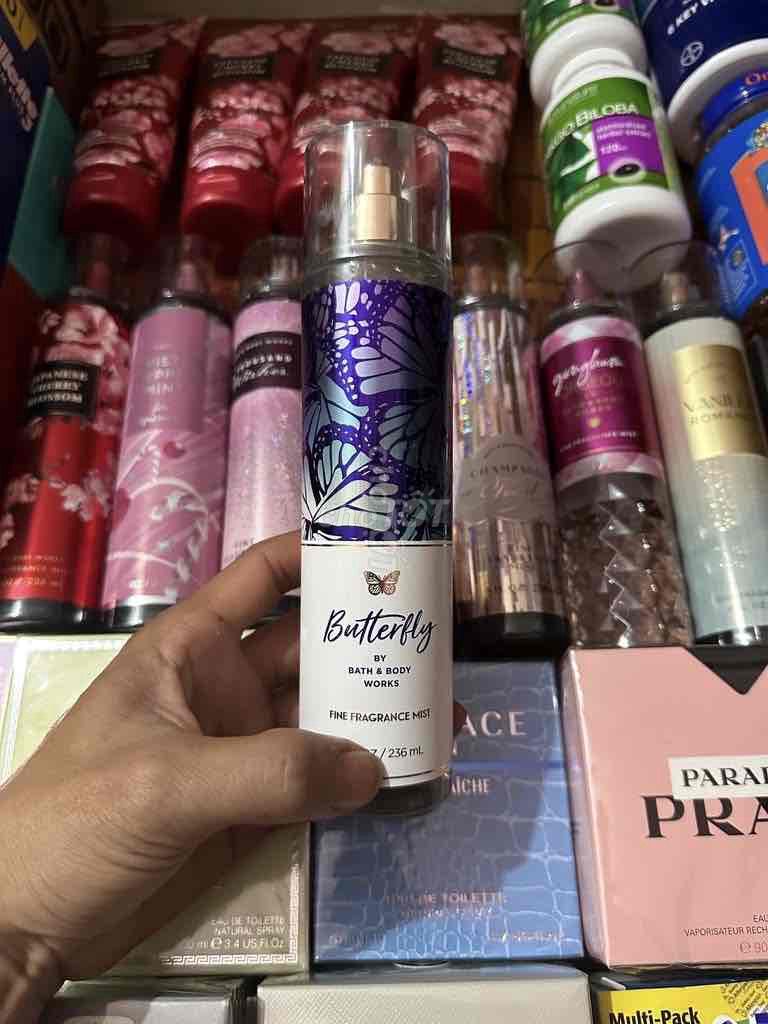 Xịt thơm cơ thể BATH & BODY WORKS 236ml. Mua bán Nước hoa tại Thị xã Ngã Năm Sóc Trăng được đăng bởi HaoTrinh shop hình 1