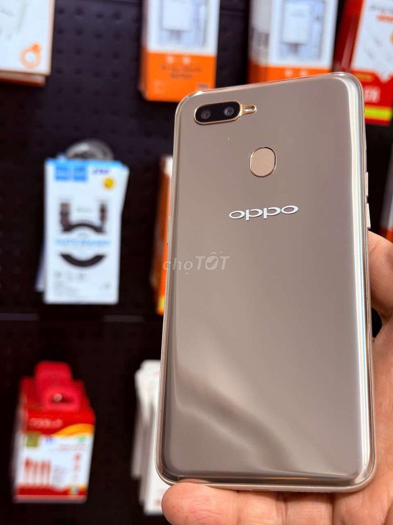 Oppo A7 4GB/64GB Vàng đồng. Mua bán Điện thoại tại Thành phố Sóc Trăng Sóc Trăng được đăng bởi điện thoại giá sỉ 501lê Hồng Phong  hình 1