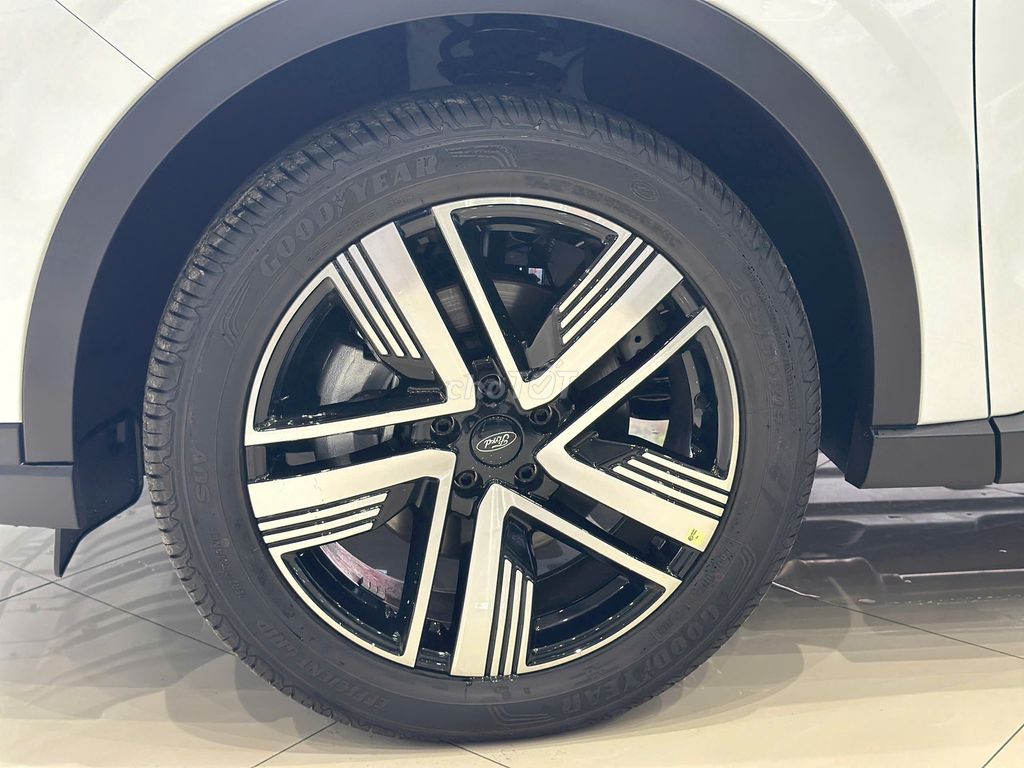 𝐅𝐎𝐑𝐃 𝐓𝐄𝐑𝐑𝐈𝐓𝐎𝐑𝐘 𝟐𝟎𝟐𝟓 𝐅𝐀𝐂𝐄𝐋𝐈𝐅𝐓 - 𝐆𝐈𝐀𝐎 𝐗𝐄 𝐓𝐇𝐀́𝐍𝐆 𝟗. Mua bán Ô tô tại Quận 3 Tp Hồ Chí Minh được đăng bởi QUỐC TRUNG FORD hình 6