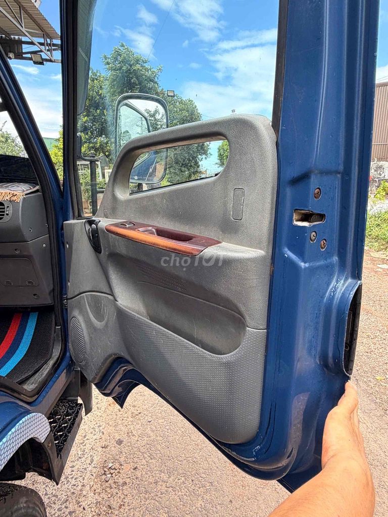 HD72 đời 2011 thùng inox. Mua bán Xe tải, xe ben tại Thành phố Buôn Ma Thuột Đắk Lắk được đăng bởi Tran Hung hình 6