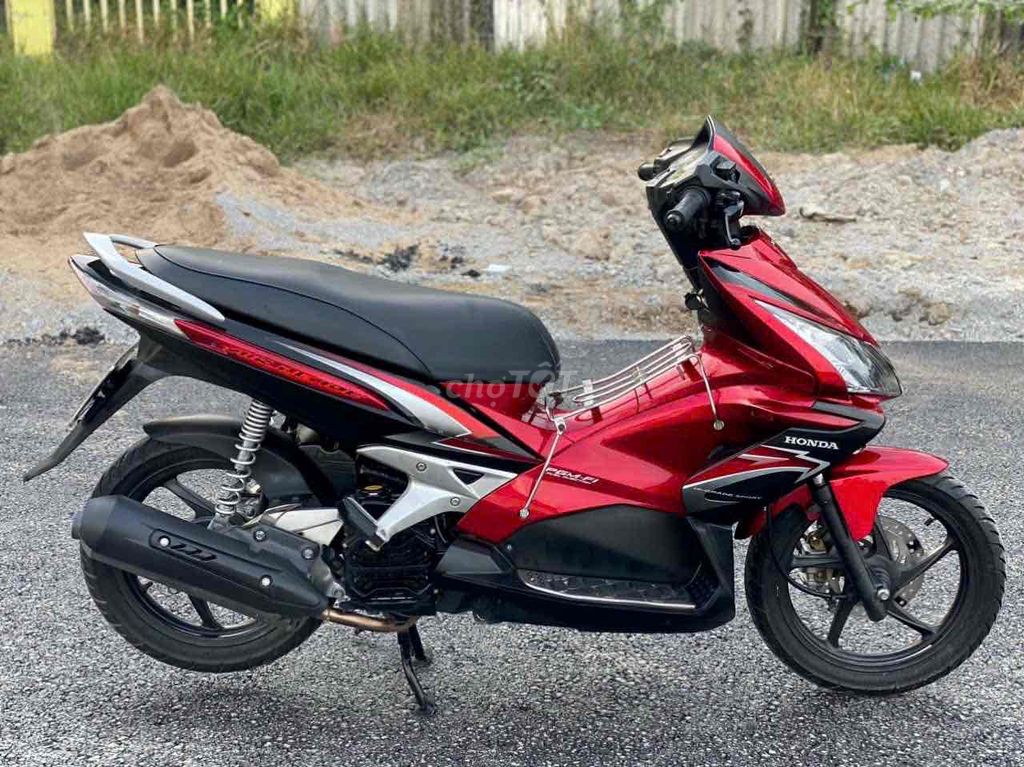 Airblade 2009 Fi,de chuẩn đẹp,máy zin chất bs 84. Mua bán Xe máy tại Quận Ninh Kiều Cần Thơ được đăng bởi Cửa Hàng Xe máy Tân Lập Hưng hình 3