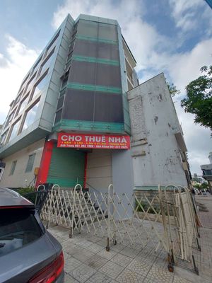 Tòa nhà 2 mặt tiền đường Cộng Hòa, 1 hầm 5 lầu, thang máy. Mua bán văn phòng, mặt bằng kinh doanh tại Quận Tân Bình Tp Hồ Chí Minh được đăng bởi Trung