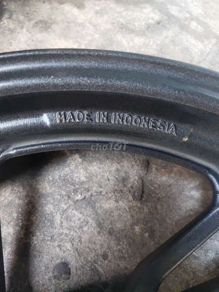 Bán cặp mâm zin vario 150 Indonesia màu đen