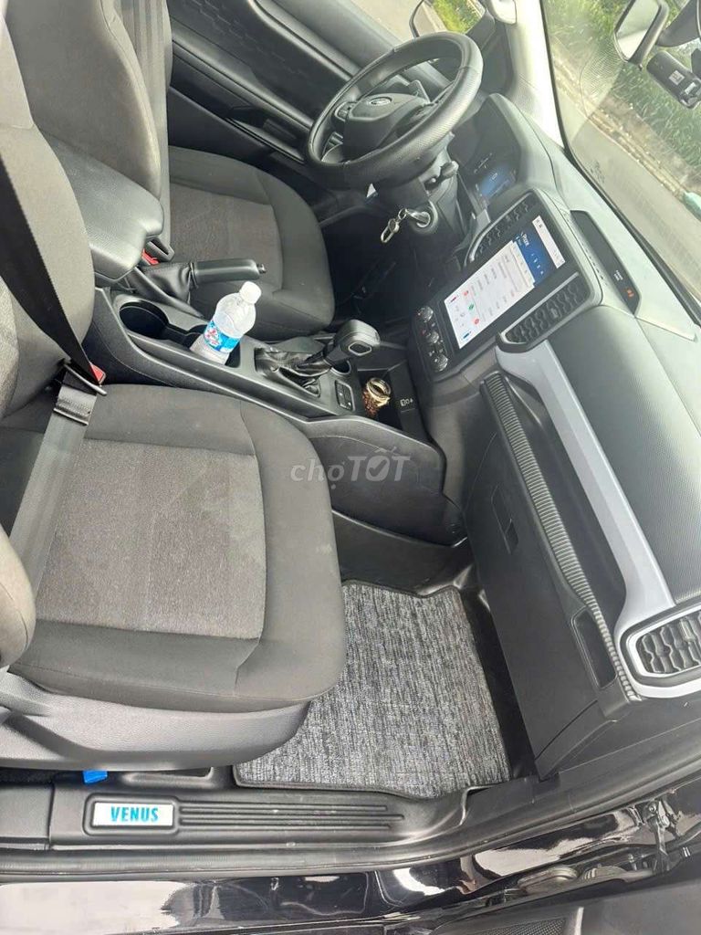 Ford Ranger 2024 XLS 2.0L 4x2 AT NEW 99%. Mua bán Ô tô tại Thành phố Dĩ An Bình Dương được đăng bởi Phong auto motor hình 16