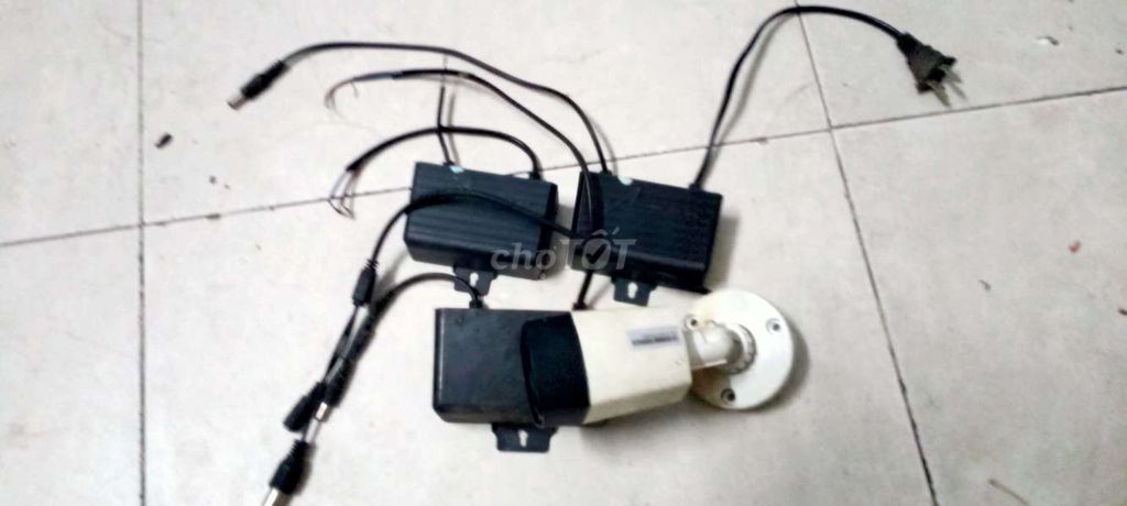 Camera an ninh màu đã dùng. Mua bán Máy ảnh, Máy quay tại Quận 6 Tp Hồ Chí Minh được đăng bởi Hiếu Nguyễn hình 1