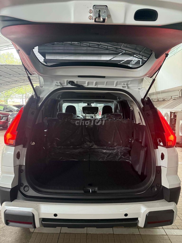 ✅ XPANDER CROSS +GIẢM 100TB + BẢO HIỂM+ FULL QUÀ ✅. Mua bán Ô tô tại Quận 6 Tp Hồ Chí Minh được đăng bởi Quang Hiếu hình 16