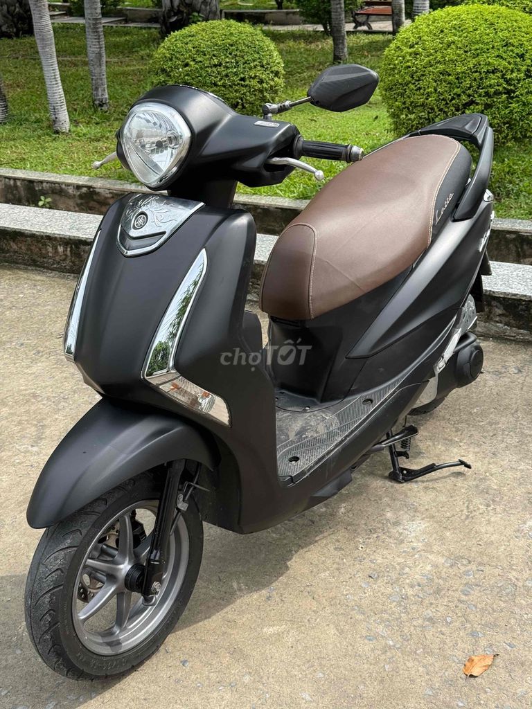 Yamaha Latte Đen Xe tay ga