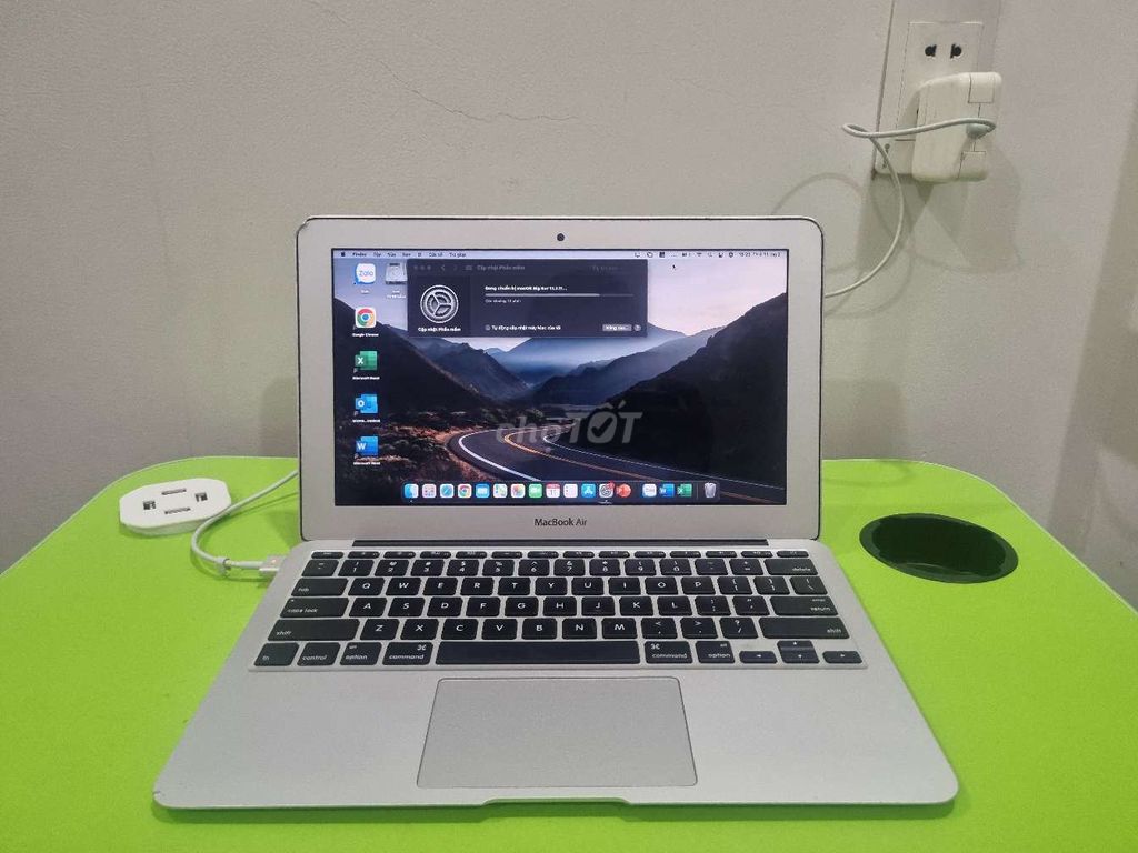 🍀MacBook Air 2014 i5 11.6 inch. Mua bán Laptop tại Quận Tân Bình Tp Hồ Chí Minh được đăng bởi Phúc Lộc Thọ hình 1