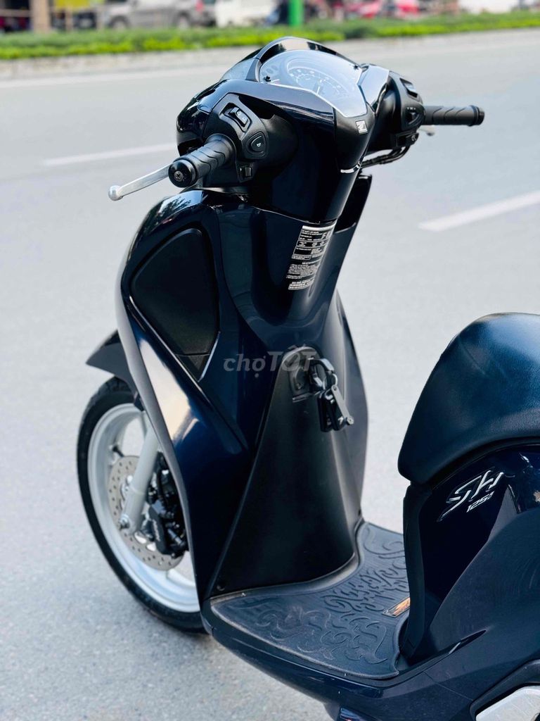 Sh 125fi khoá smarkey đèn led cuối 2017 đại chất. Mua bán Xe máy tại Quận Cầu Giấy Hà Nội được đăng bởi nguyễn bích thuỷ hình 13