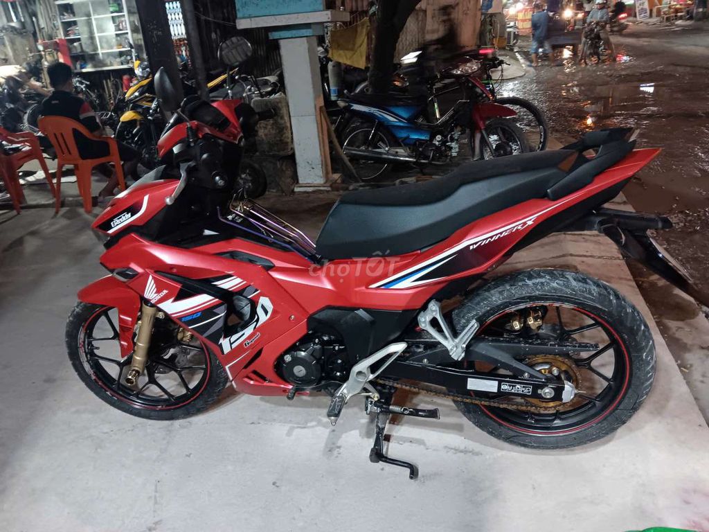 Winner v3 biển 70 chính chủ odo 16k như mới. Mua bán Xe máy tại Huyện Hóc Môn Tp Hồ Chí Minh được đăng bởi ân ân hình 2