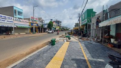 ĐẤT MT HUỲNH MINH THẠNH KHU MUA BÁN SẦM UẤT. Mua bán nhà ở tại Huyện Xuyên Mộc Bà Rịa - Vũng Tàu được đăng bởi tran canh