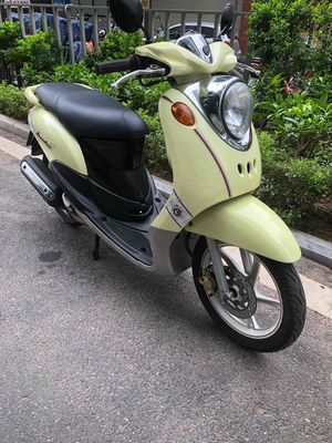 Yamaha Mio Classic Vàng kem