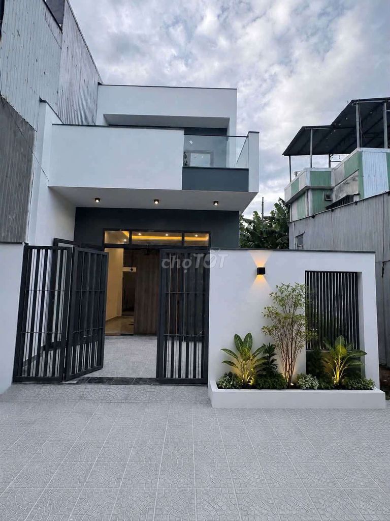 Аренда · 3 комн. · 100 м² · Quận Hải Châu, ул. Đường Lê Đại
