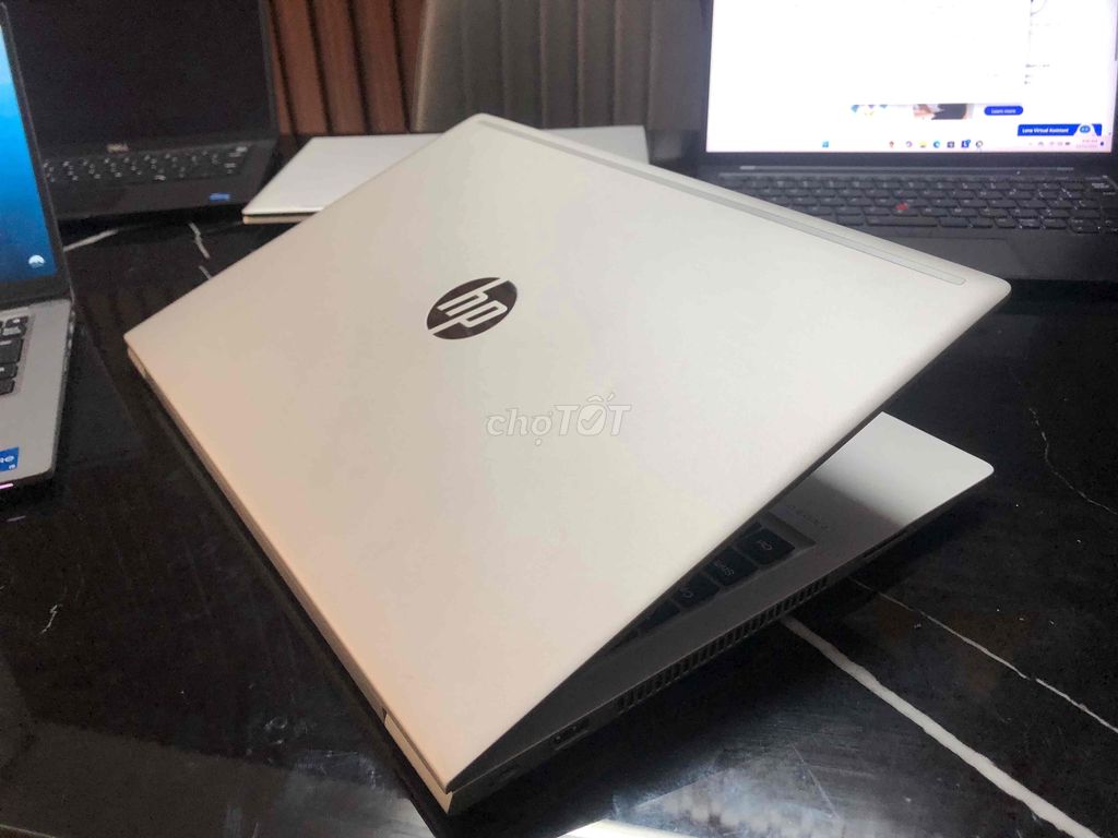 laptop hp vỏ hợp kim nguyên khối đời mới  G7