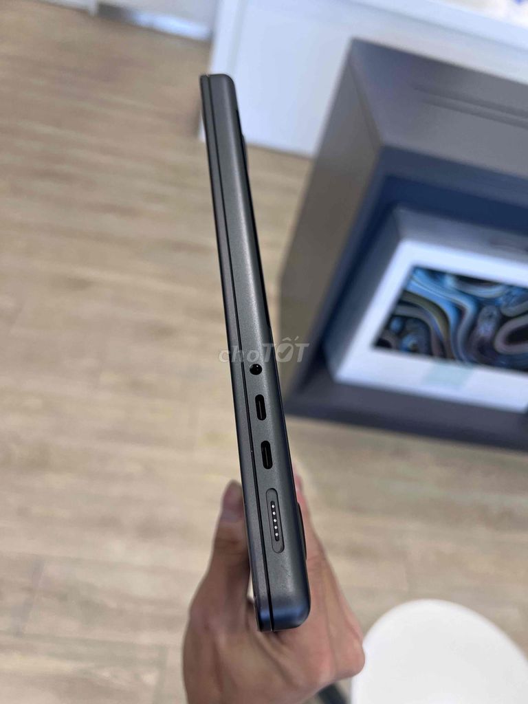 Apple MacBook Pro M5 16GB/1TB Đen. Mua bán Laptop tại Huyện Củ Chi Tp Hồ Chí Minh được đăng bởi An An hình 1