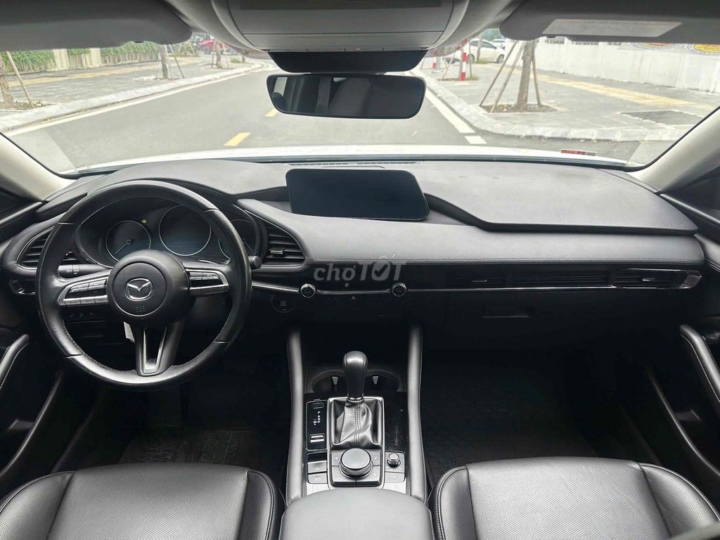 Mazda 3 1.5Luxury sx 2022 siêu đẹp màu trắng. Mua bán Ô tô tại Quận Cầu Giấy Hà Nội được đăng bởi Cao Quý hình 9
