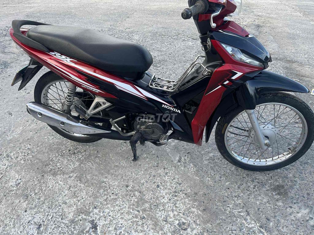 wave rsx fi odo 27k zin 9 chủ. Mua bán Xe máy tại Thị xã Bình Minh Vĩnh Long được đăng bởi Phan Thông hình 2