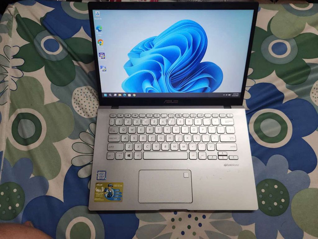 Asus i3-8145U 8GB/256GB 14 inch fullhd. Mua bán Laptop tại Quận Bình Thạnh Tp Hồ Chí Minh được đăng bởi Tuan hình 1