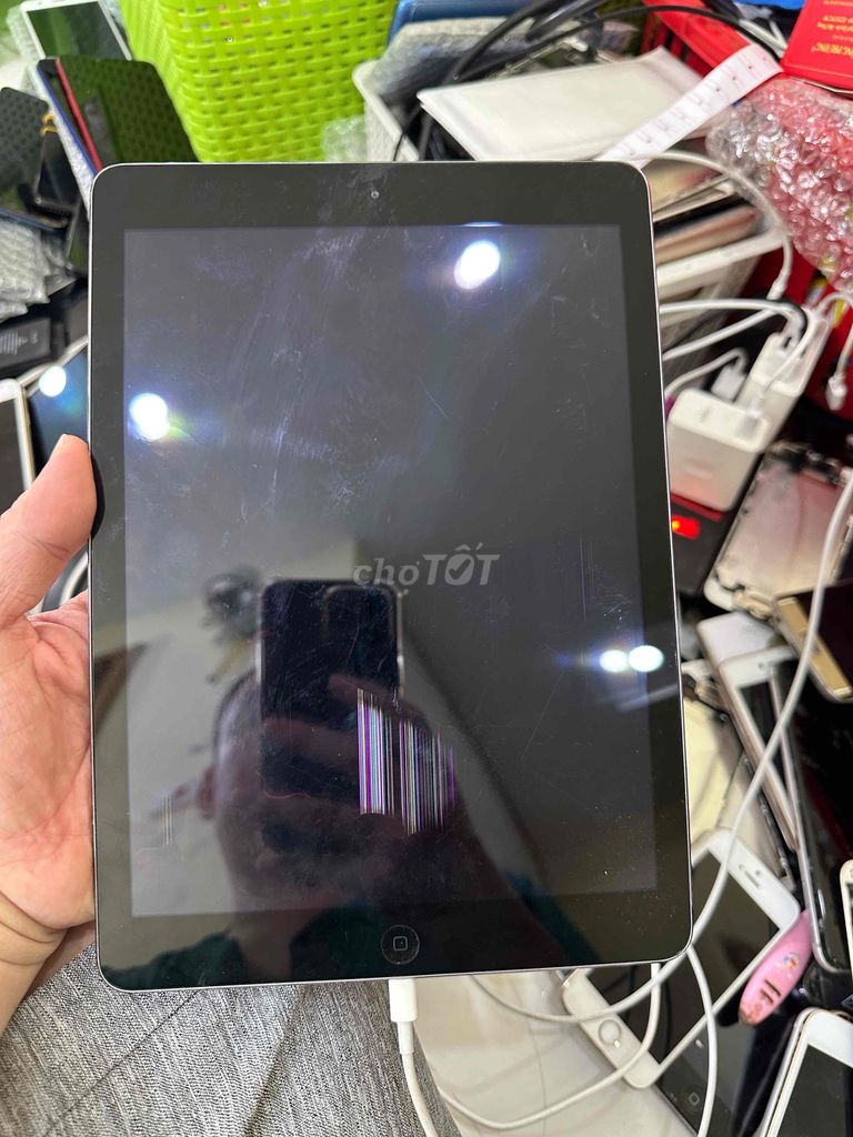 Bán Xác Ipad Air cho thợ lấy linh kiện