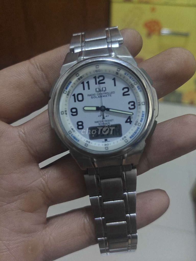 Đồng hồ Q&Q Kim loại Bạc Năng lượng mặt trời. Mua bán Đồng hồ tại Quận 8 Tp Hồ Chí Minh được đăng bởi uy tín là thương hiệu  hình 1