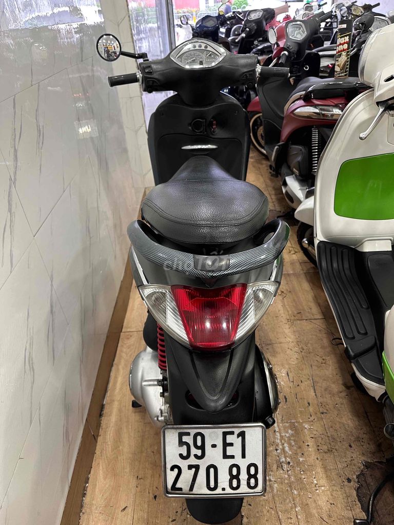 Piaggio Liberty 125ie Đời 2012 . BSTP. Mua bán Xe máy tại Quận Phú Nhuận Tp Hồ Chí Minh được đăng bởi Ngọc Huy hình 6