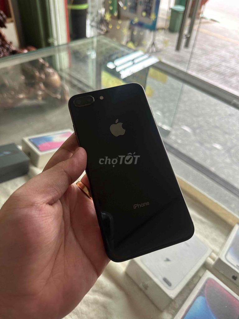 Apple iPhone 8 Plus 64GB Đen. Mua bán Điện thoại tại Quận Cẩm Lệ Đà Nẵng được đăng bởi Nguyễn Văn Công Thành hình 1