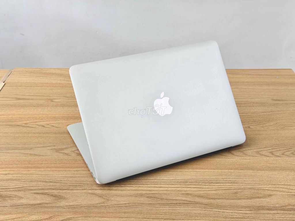 Macbook Air 2017 Core i5 8/128 Silver Pin91 Đẹp98%. Mua bán Laptop tại Quận Ninh Kiều Cần Thơ được đăng bởi Cầm đồ Nhanh hình 1