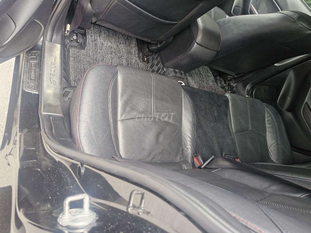 Mazda 3 2016 Đen 120.000 km. Mua bán Ô tô tại Quận Cẩm Lệ Đà Nẵng được đăng bởi Phước An hình 4