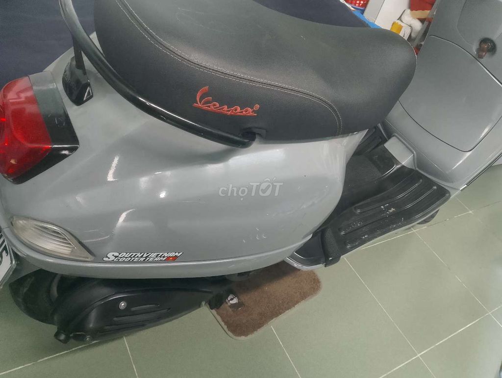 Xe vespa 2010. Mua bán Xe máy tại Quận 8 Tp Hồ Chí Minh được đăng bởi Ve chai hình 2