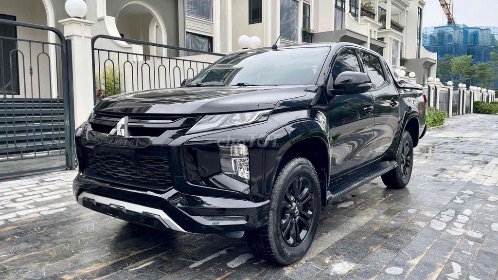 Mitsubishi Triton 2022 Athlete 4x2 AT - 7,1 vạn km. Mua bán Ô tô tại Quận Cầu Giấy Hà Nội được đăng bởi Tien Thanh hình 4