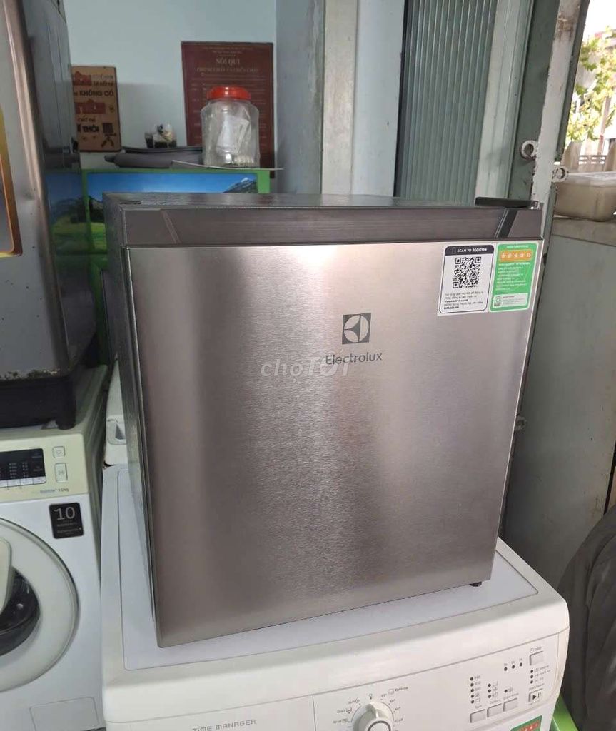 Cần bán Tủ lạnh Electrolux 50L mới 90%💥