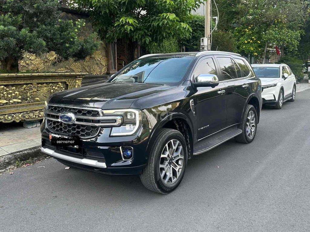 Ford Everest 2022 Titanium Plus 4x4 58000 km Đen. Mua bán Ô tô tại Quận 12 Tp Hồ Chí Minh được đăng bởi Văn Bình hình 2