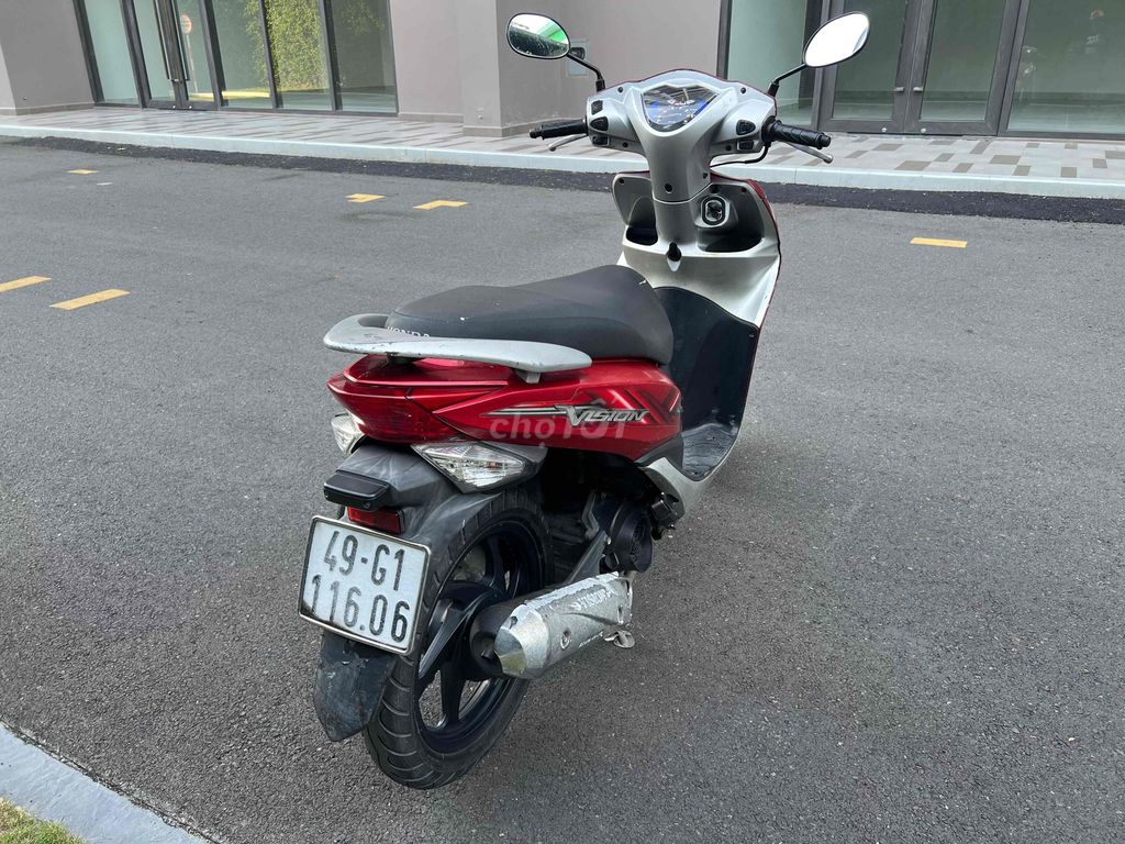 Vision 2012 Đỏ bạc 9Chủ Bao Công Chứng. Mua bán Xe máy tại Quận 6 Tp Hồ Chí Minh được đăng bởi Thanh bình  hình 4