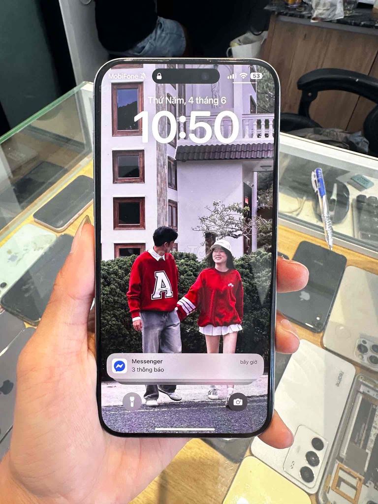 iPhone 15 Pro Max Xám máy em đang dùng. ổn định.. Mua bán Điện thoại tại Thành phố Huế Thừa Thiên Huế được đăng bởi Pan Phone hình 1