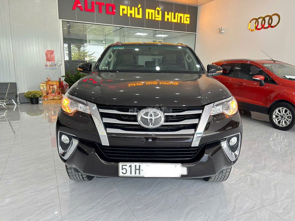 Toyota Fortuner 2.4G AT 2019, Đi 68.000km, Biển TP